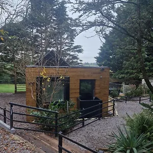 Villa Ty Branwen, Cowbridge